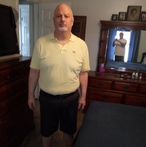 Meet your Posher, Dennis